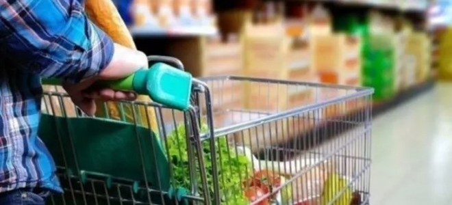 Tüketicilerin ekonomiye güveni son 10 ayın zirvesinde