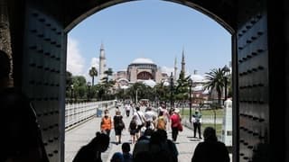 Tur iptali ve eksik hizmetler turizm şirketlerine pahalıya patlayabilir