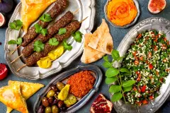 Turistlerin en büyük harcaması yeme içme oldu