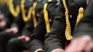 Türk Silahlı Kuvvetleri doktor, eczacı ve beden eğitimi öğretmeni alacak