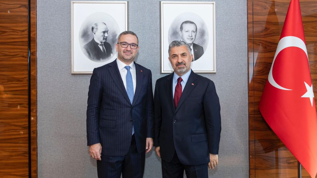 Türk Telekom CEO’su Şahin ve TCMB Başkanı Karahan bir araya geldi