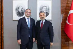 Türk Telekom CEO’su Şahin ve TCMB Başkanı Karahan bir araya geldi