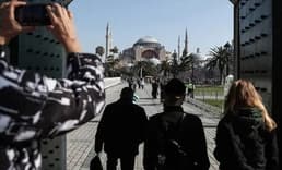 Türkiye'de ikamet izni alan yabancı sayısı açıklandı: En az yabancının bulunduğu il belirlendi