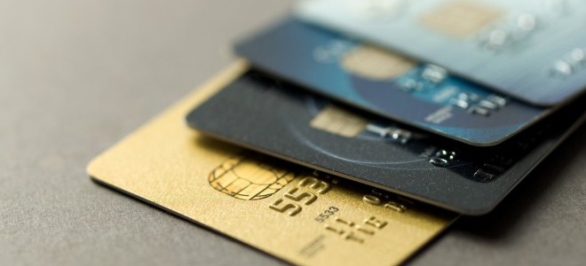 Türkiye'de Kartlı Alışveriş 2017'de 677 Milyar Liraya Ulaştı