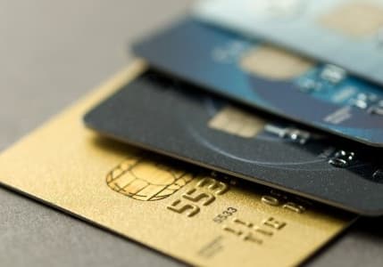 Türkiye'de Kartlı Alışveriş 2017'de 677 Milyar Liraya Ulaştı