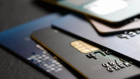 Türkiye'de kartlı ödemeler şubatta 2,2 trilyon liraya ulaştı