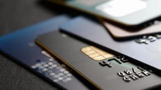 Türkiye'de kartlı ödemeler şubatta 2,2 trilyon liraya ulaştı