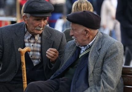 Türkiye'de yaşlı nüfus son 5 yılda yüzde 21,4 arttı