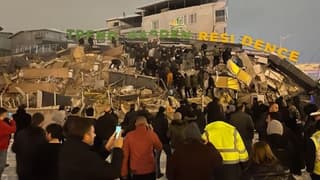 Türkiye'deki deprem çevre ülkelerde de hissedildi