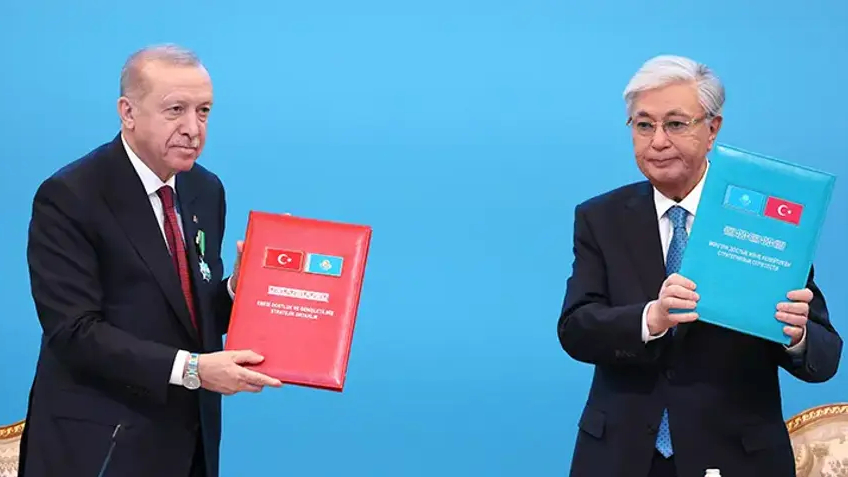 Türkiye ile Kazakistan arasında 13 anlaşma imzalandı