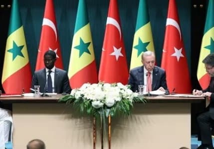 Türkiye ile Senegal arasında 5 anlaşma imzalandı