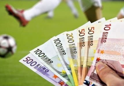 Türkiye'nin Futbolda Transfer Harcamalarında Artış