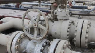 Türkiye'nin petrol ithalatı şubatta azaldı