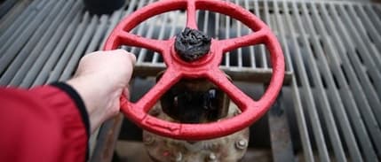 Türkiye'nin petrol ithalatı şubatta arttı