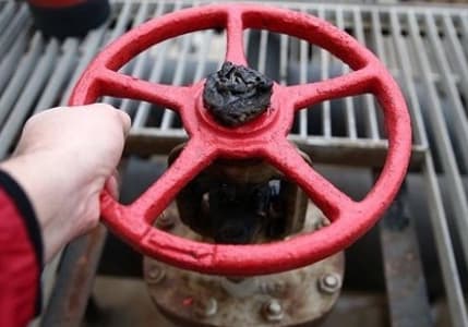 Türkiye'nin petrol ithalatı şubatta arttı
