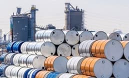 Türkiye'nin petrol ithalatı yıla düşüşle başladı