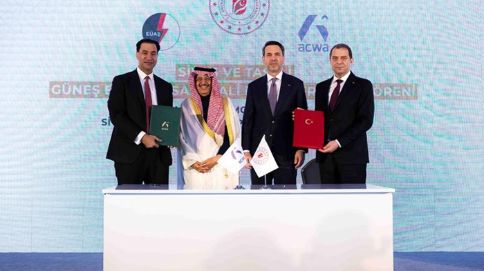 Türkiye ve Suudi Arabistan'dan 5 milyar dolarlık enerji iş birliği