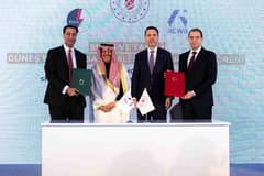 Türkiye ve Suudi Arabistan'dan 5 milyar dolarlık enerji iş birliği