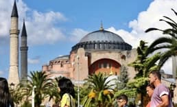 Türkiye'ye gelen turist sayısı kasımda arttı