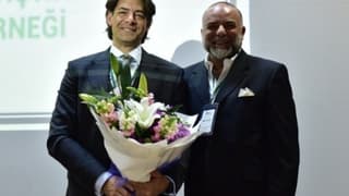 TÜSEDAD'da bayrak değişimi