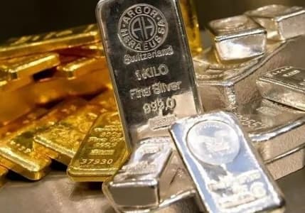 UBS yanıtladı: Yatırım için altın mı gümüş mü alınmalı?