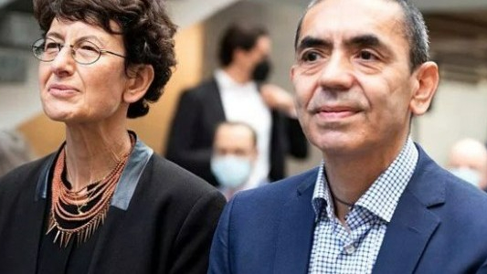 Uğur Şahin ve Özlem Türeci BioNTech'teki görevlerinden ayrılıyor