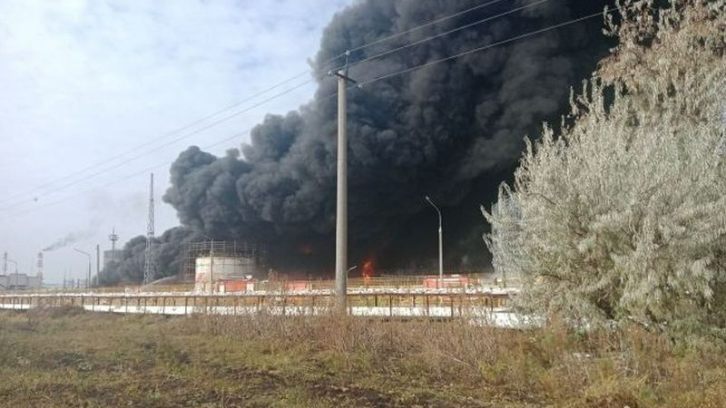 Ukrayna dronları Tuapse petrol rafinerisini vurdu