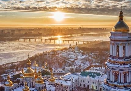 Ukrayna ekonomisi işgal söylentileri nedeniyle aylık 2-3 milyar dolar zararda
