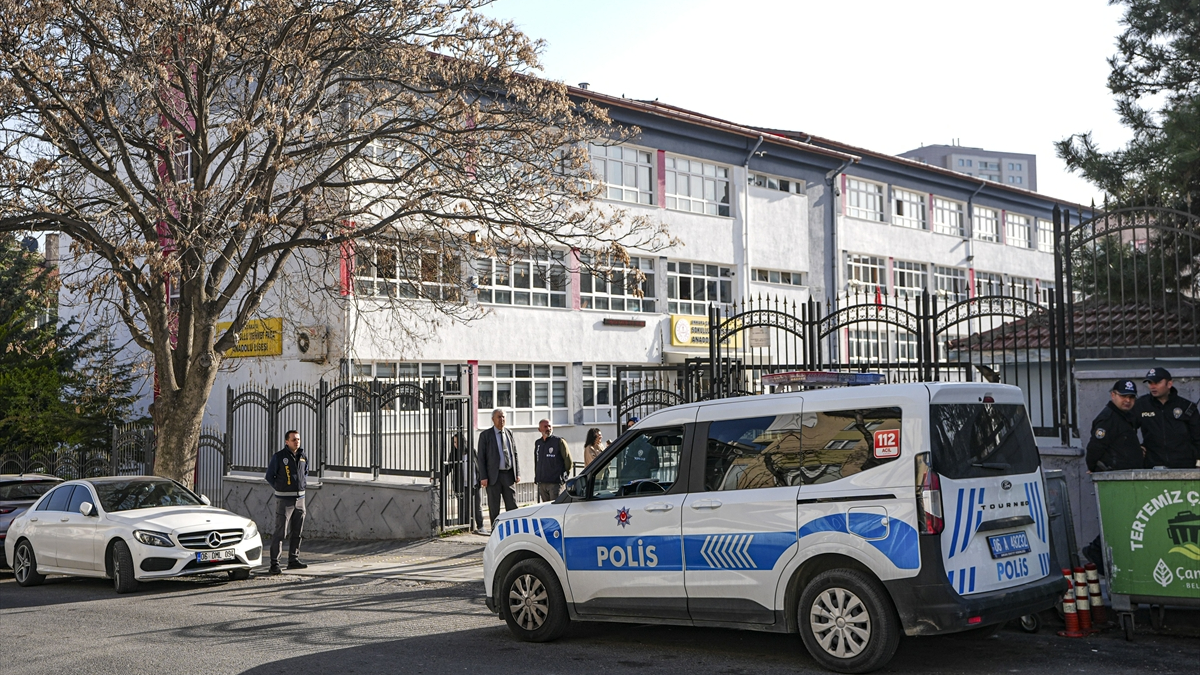 Ülke genelinde okullarda güvenlik tedbirleri artırıldı