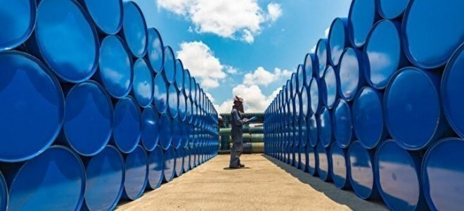 Uluslararası Enerji Ajansı, petrol talebinde artış beklentisini yükseltti