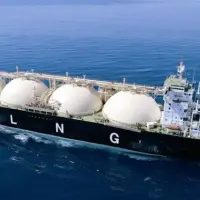 Umman'dan LNG ihracatında alternatif rota çağrısı