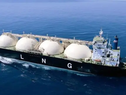 Umman'dan LNG ihracatında alternatif rota çağrısı