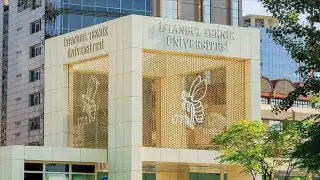 Üniversitelerde yeni dönem: Artık okul dışı eğitimler de transkripte girecek