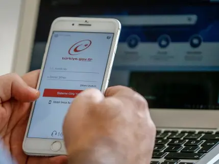 Üniversitelere elektronik kayıt işlemleri için son gün