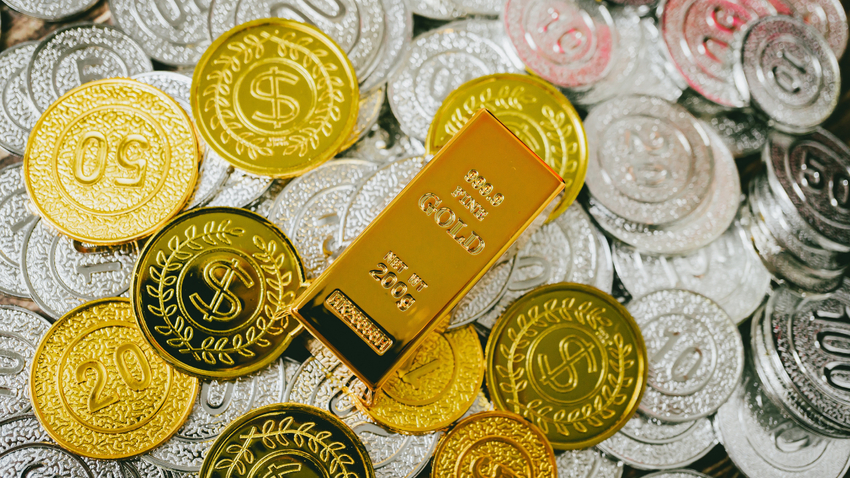 Ünlü ekonomistten balon uyarısı: Altın fiyatları gerçeklikten koptu