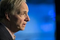 Ünlü yatırımcı Ray Dalio'dan yatırımcılara altın tavsiye