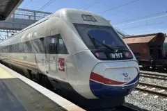 Uraloğlu: 2028'e kadar hızlı trenle bağlı il sayısı 27'ye çıkacak