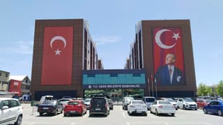 Uşak Belediyesi’ne rüşvet operasyonu: Başkan dahil 11 kişi için gözaltı kararı