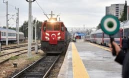 UTİKAD: Demir yolu, kara yolundaki olumsuzluklardan etkilenmiyor