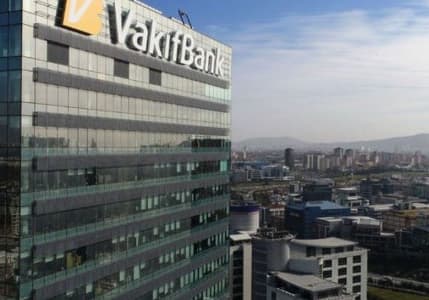 VakıfBank'tan 1,8 milyar dolarlık yeni kaynak