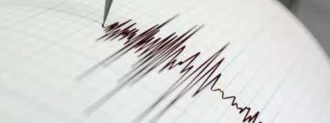 Van'da 5,2 büyüklüğünde deprem oldu