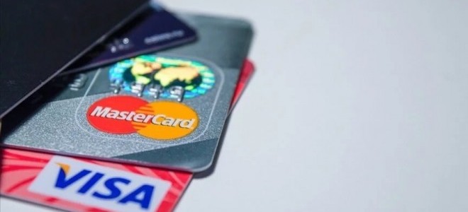 Visa ve Mastercard'dan kredi kartı ücretlerini sınırlamaya yönelik anlaşma
