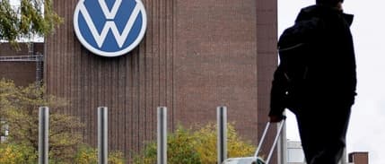 Volkswagen, sendika ile anlaştı: 35 bin kişi işten çıkaracak