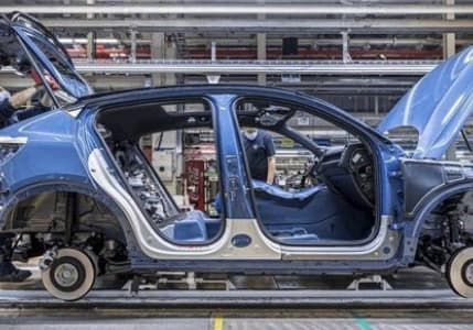 Volvo 3 bin çalışanını işten çıkarıyor