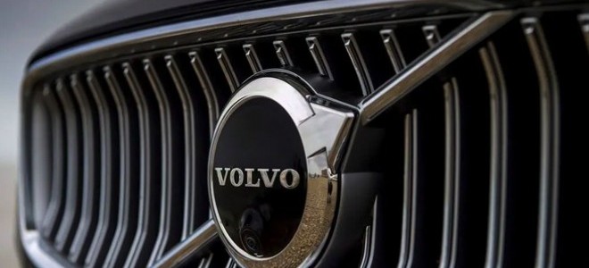 Hibrit ve tam elektrikli Volvo modellerine yeni isimler geliyor