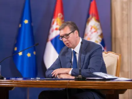 Vucic, Meclisi feshetti: Sırbistan erken seçime gidiyor