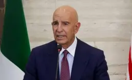Washington'da Tom Barrack'ın görevden alınması için kampanya başlatıldı