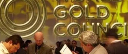 WGC: Altın martta tüm büyük para birimleri karşısında değer kaybetti