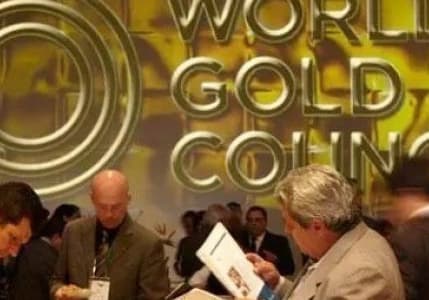 WGC: Altın martta tüm büyük para birimleri karşısında değer kaybetti