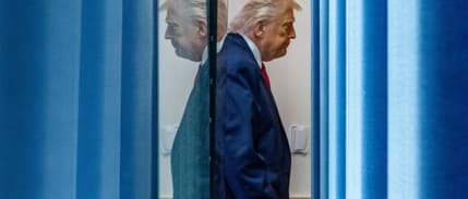 WSJ: Trump, İran ablukasını uzatma talimatı verdi
